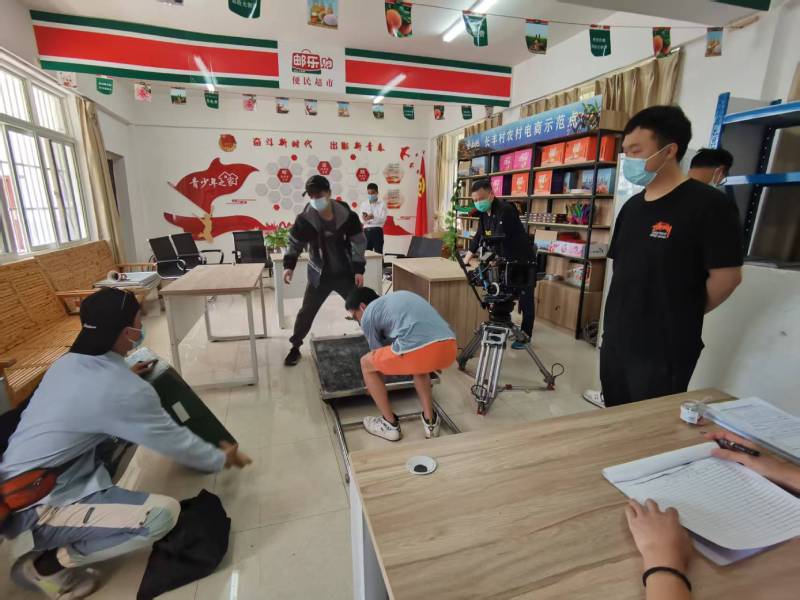 洪雅县广告片拍摄公司：极简主义践行者，少即是多的视觉哲学